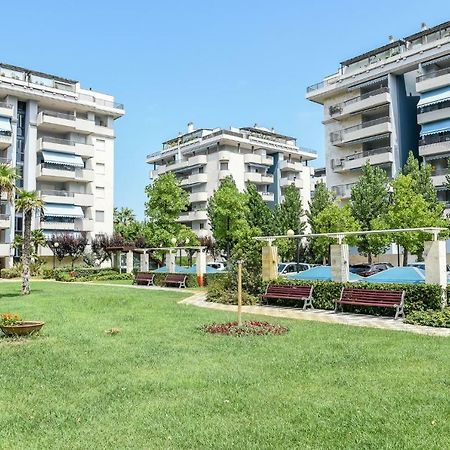 Apartamento Attic Aries Montesilvano Marina Exterior foto